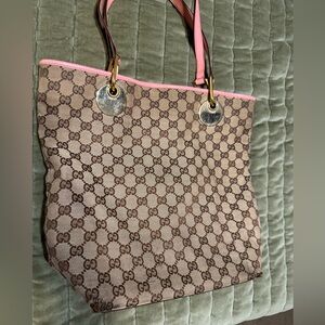 Gucci Gg Canvas Eclipse Tote